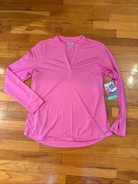 NWT Reel Legends Women's Hot Pink Long-Sleeve V-Notch Performance Top - L